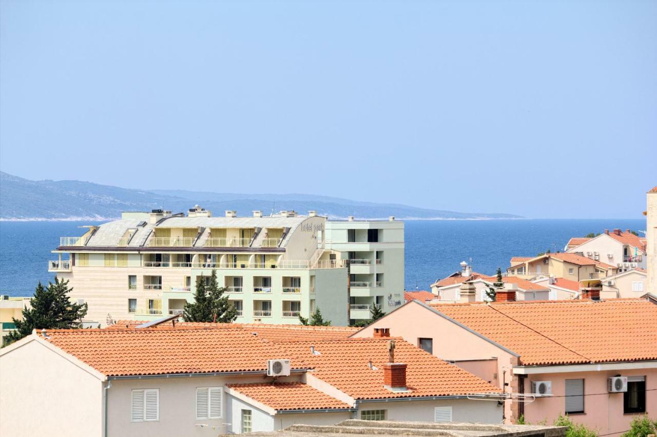 Apartment Lukas Galileo Izuzetan Makarska Eksteriør billede